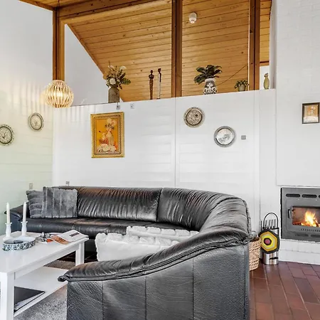 With Fireplace 11 Aabenraa
